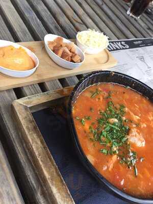 Les Halles Marktcafe