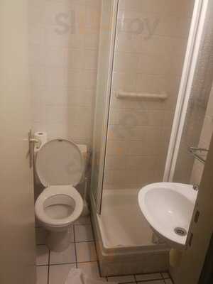 Hotel-restaurant Modern