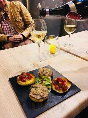 Kenlek Restaurant & Wine Bar