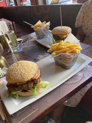 The Celtic Towers Irish Pub & Restaurant