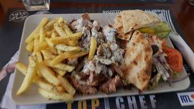 Le Palais De La Broche