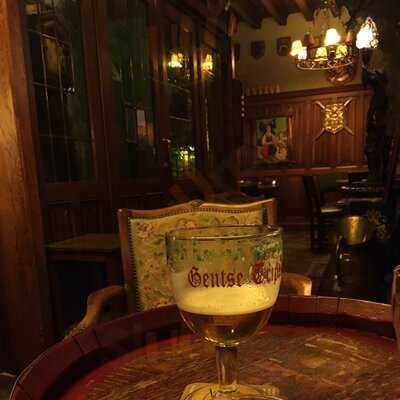 Sint Jorishof - Cour St. Georges