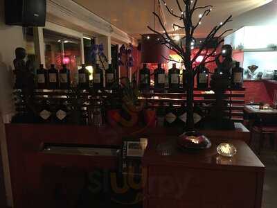 Jane's Wine And Dine