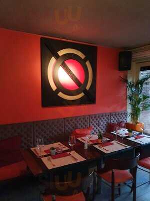 Jane's Wine And Dine