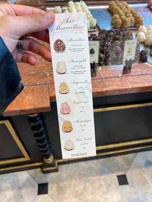 Aux Merveilleux De Fred