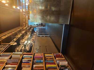 Le Bal Infernal - Used Book Cafe