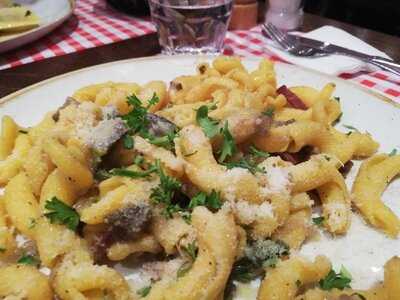 Trattoria Della Mamma