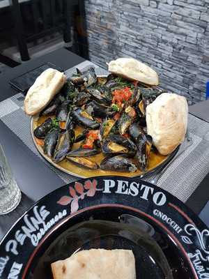 La Lanterna Trattoria Pizzeria