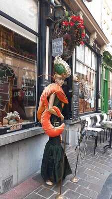 Uit Steppe & Oase Theeten