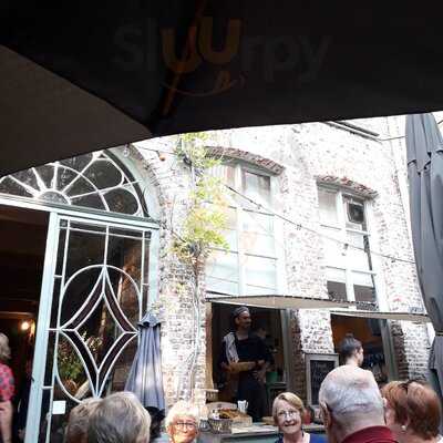 Uit Steppe & Oase Theeten