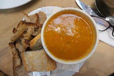 Le Pain Quotidien Korenmarkt