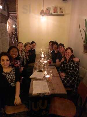 Edelrot Natural Wine Bar &café