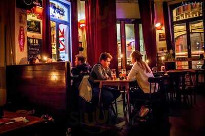 De Omgekeerde Wereld