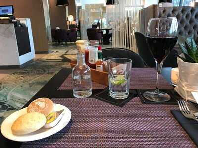 Anna Antwerp Bistro & Winebar