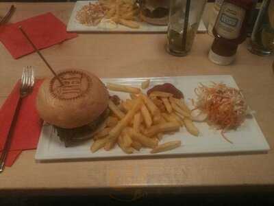 The Huggy’s Bar - Nandrin