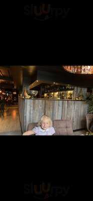 Hong Thong Thai Restaurant