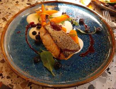 Declercq Cafe-garage