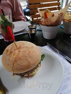 Ellis Brussels Place St Catherine