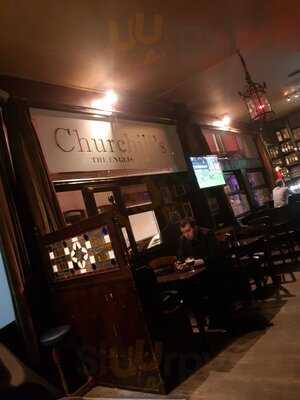 Churchill's The English Pub