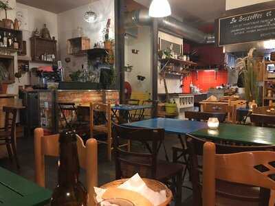 De Bruxelles Et D'ailleurs