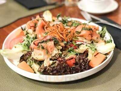 Whitlock Café Grill