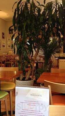 Whitlock Café Grill