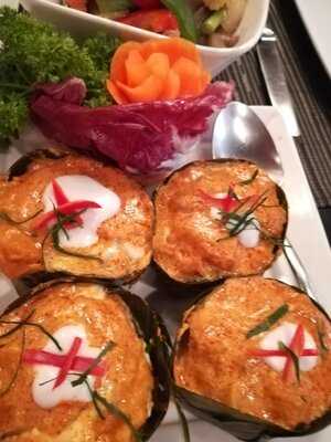 Bois Savanes In Town