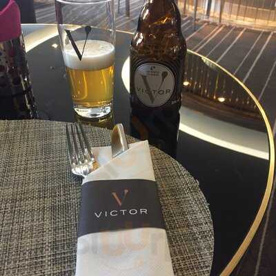 Victor Bar & Restaurant