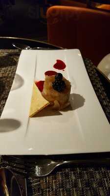 Victor Bar & Restaurant