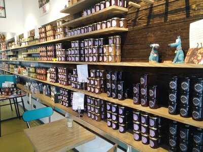 Pipaillon - Factory Store & Coffee Bar