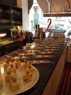 La Femme Du Sommelier