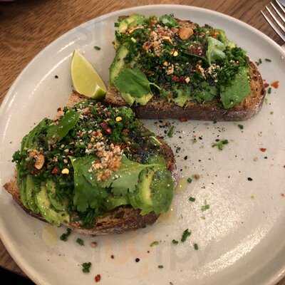 Mok Speciality Coffee Roastery & Bar