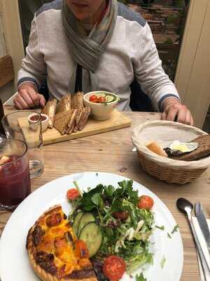 Le Pain Quotidien Louise