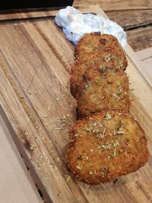 Ergon Docks Greek Deli + Cuisine