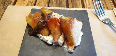 Ergon Docks Greek Deli + Cuisine