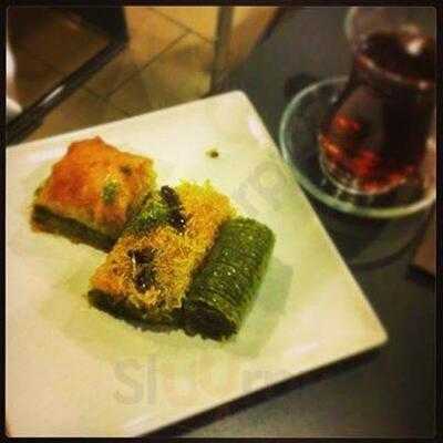 Cavuszade Baklava