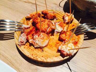 Aragon Tapas Y Vinos