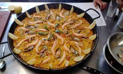 Aragon Tapas Y Vinos