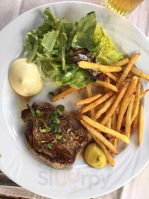 La Table De St Pierre