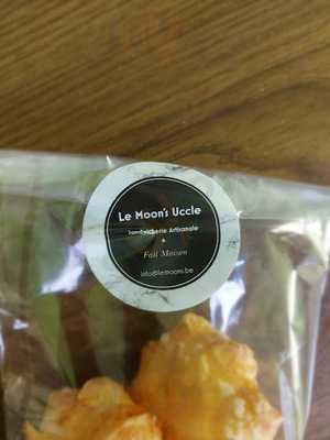 Le Moon's