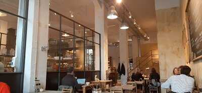 Le Pain Quotidien Tour & Taxi