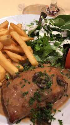 Le Savarin & A Terrasse