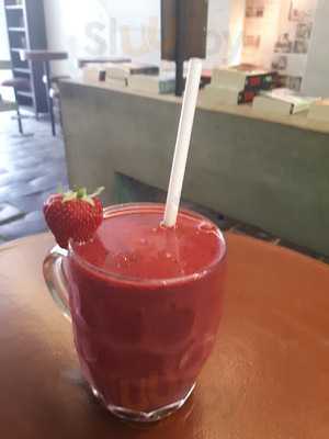 The Central Books Coffee