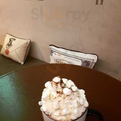 The Central Books Coffee