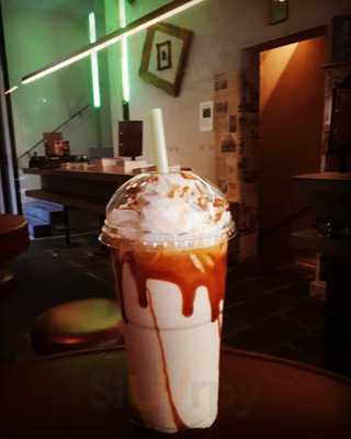 The Central Books Coffee