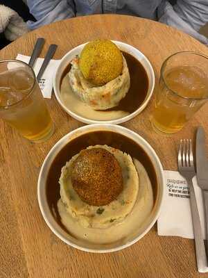 Balls & Glory Sint-niklaas