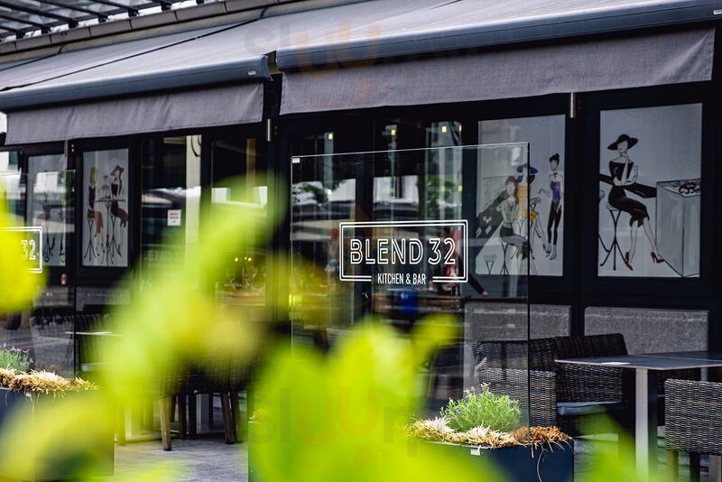 Blend 32 Kitchen & Bar