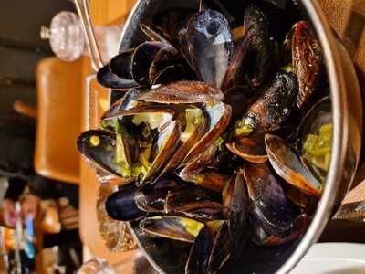 The Brothers Brasserie