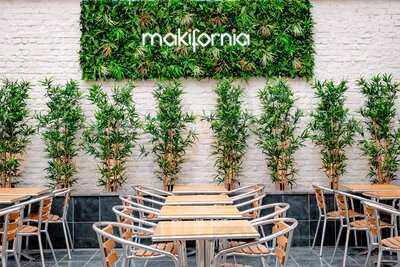 Makifornia - Karreveld