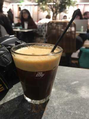 To Meli Delicatessen